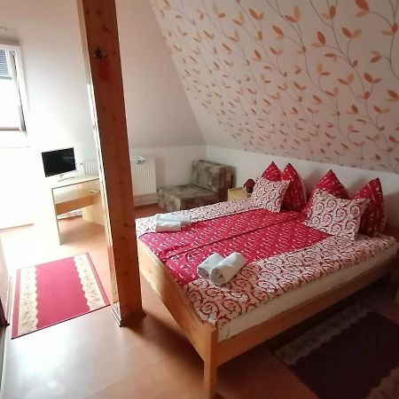 Joos Apartman Sárvár Exteriér fotografie